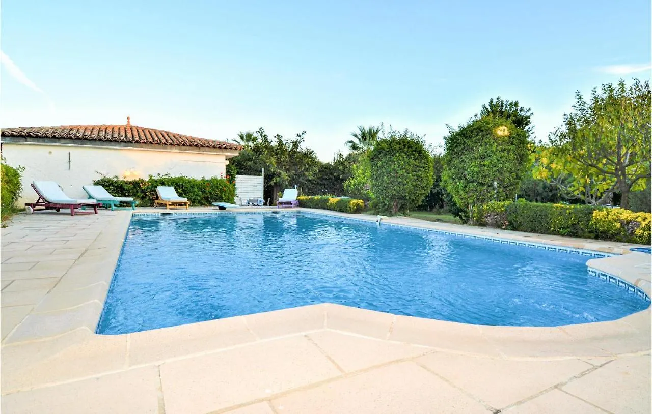 Beautiful Apartment In Sainte-Maxime With Wifi