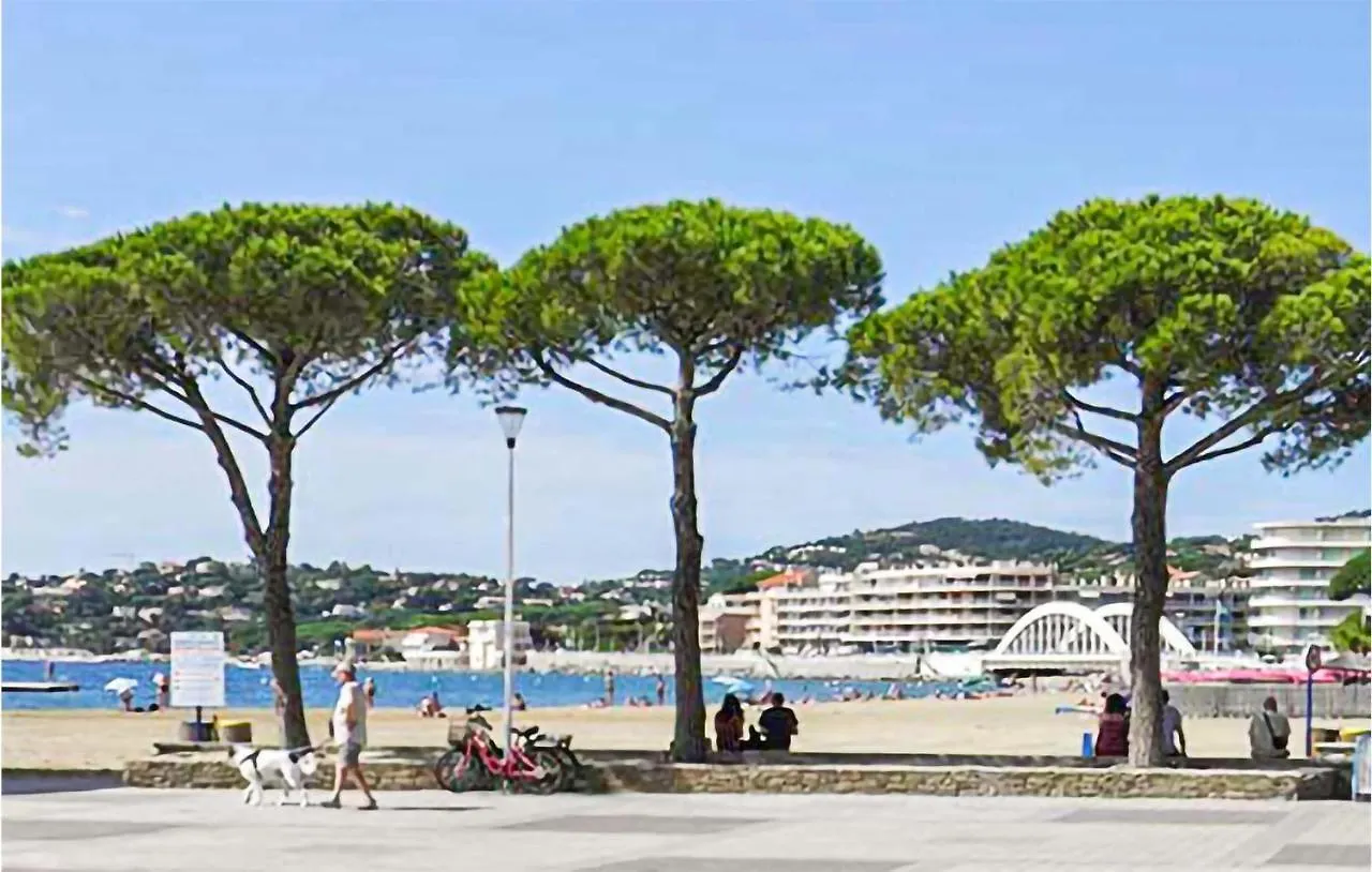 Beautiful Apartment In Sainte-Maxime With Wifi