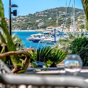 Les Palmiers Hotell