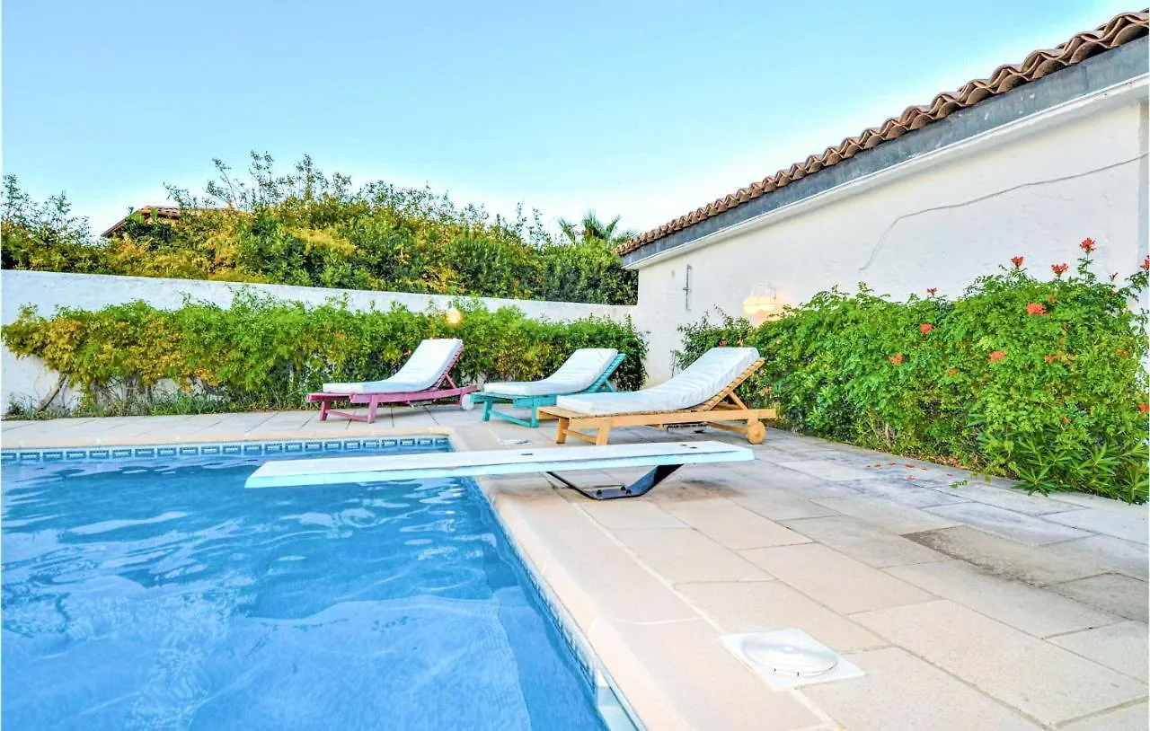 Beautiful Apartment In Sainte-Maxime With Wifi