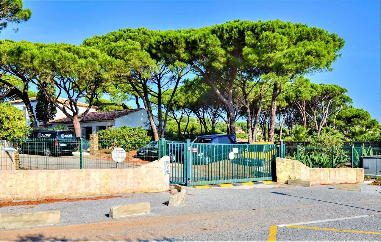 Beautiful Apartment In Sainte-Maxime With Wifi